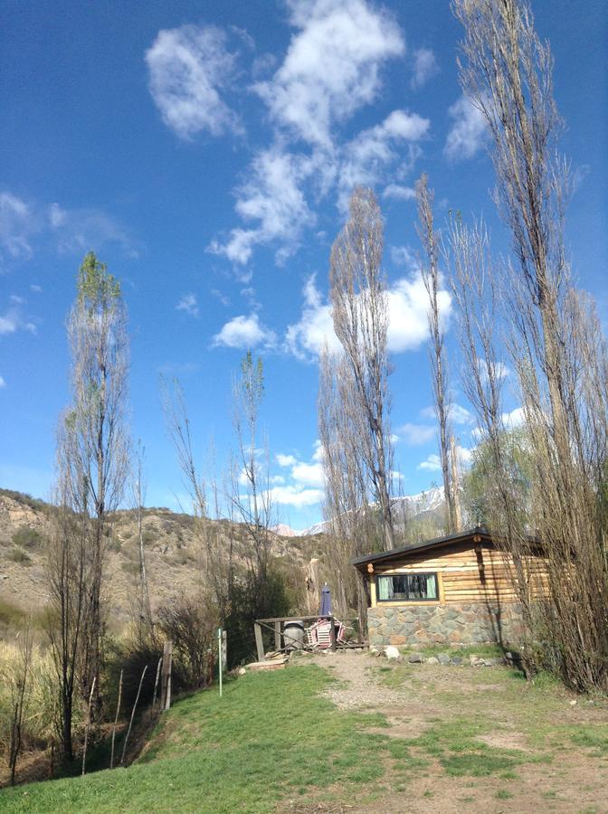 Mil Piedras Cabins Potrerillos Extérieur photo